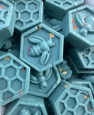 Vintage Leather & Amber