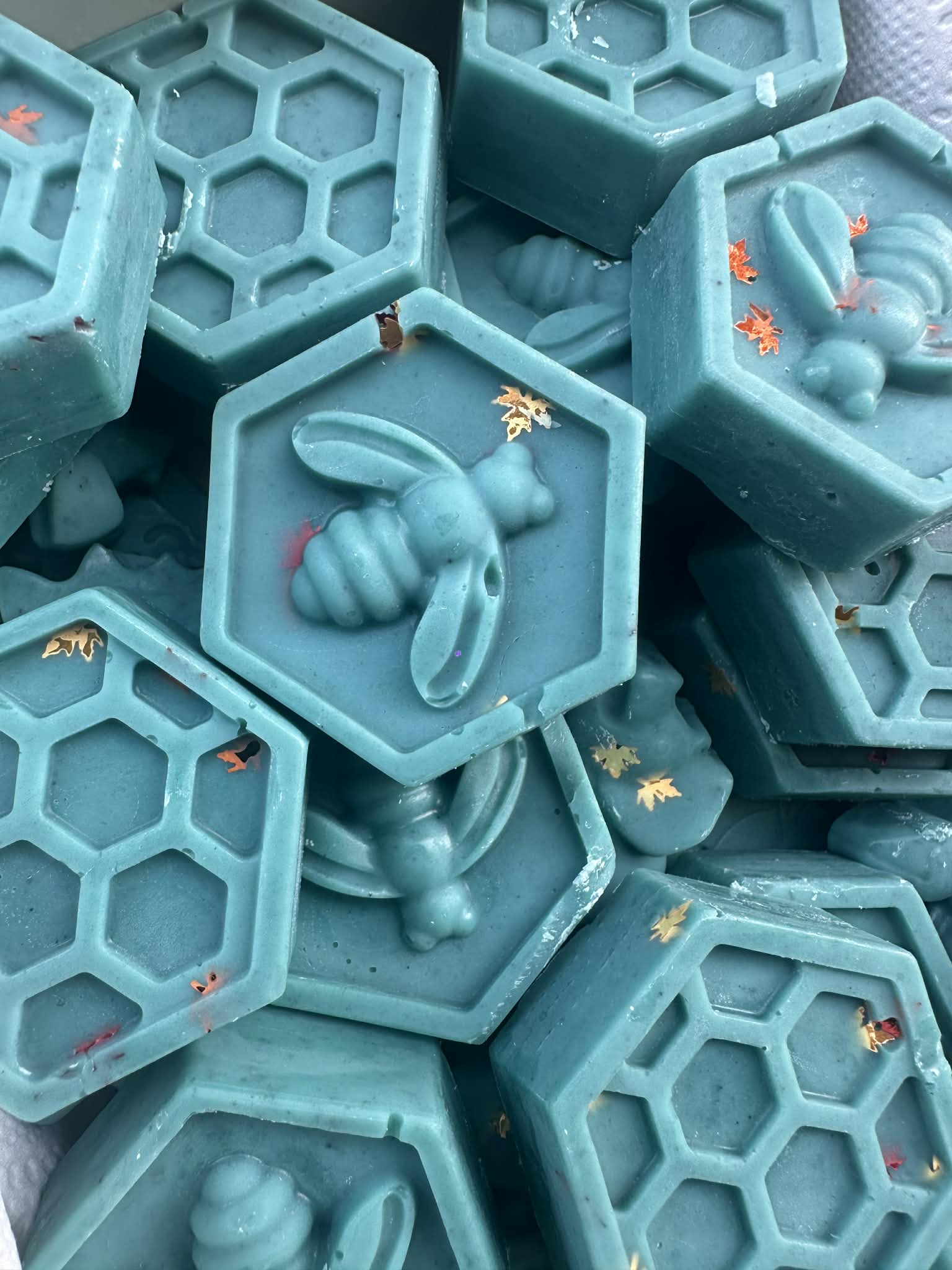 Vintage Leather & Amber